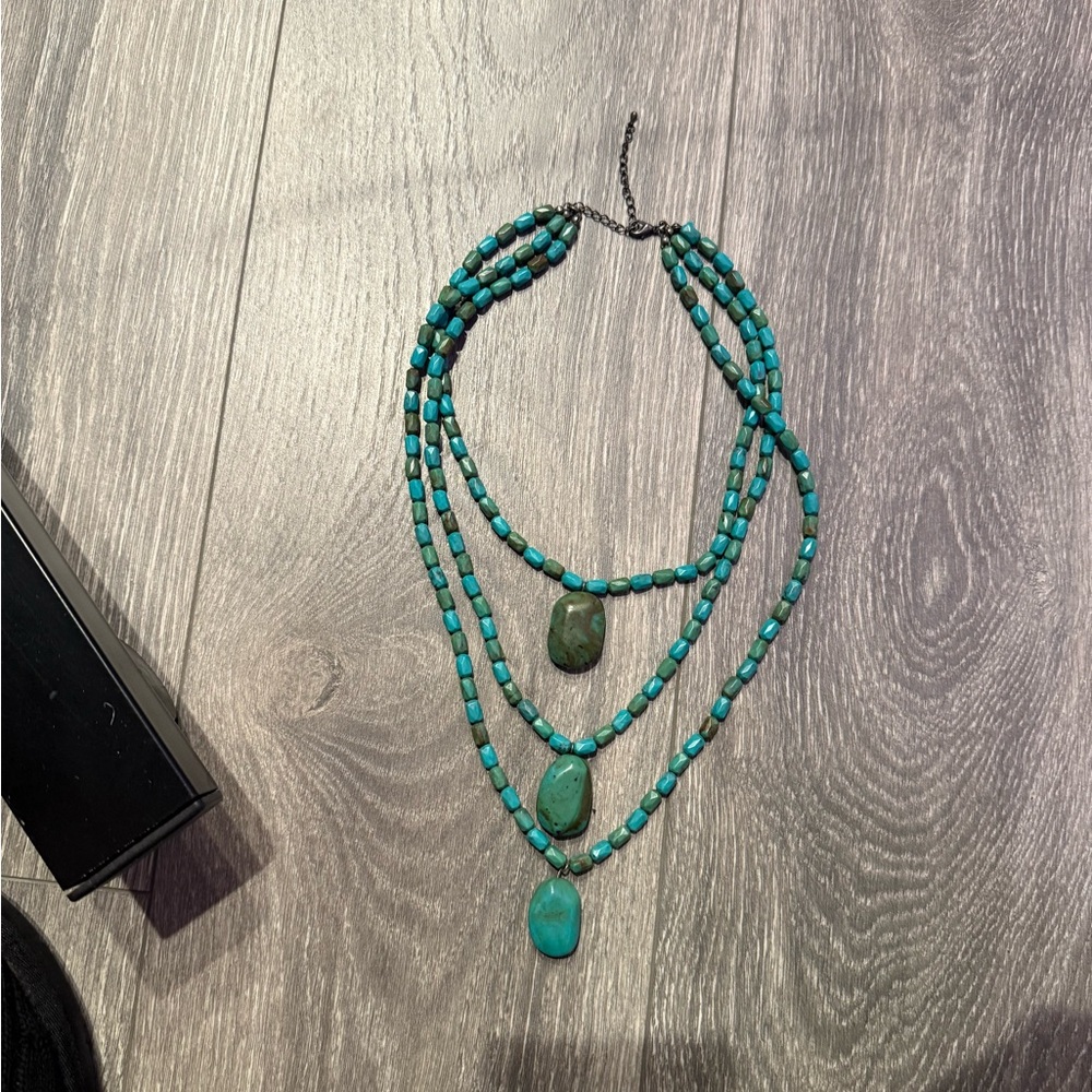 Turquoise Beaded Necklace- not real turquoise but looks real and super cute - Picture 2 of 2
